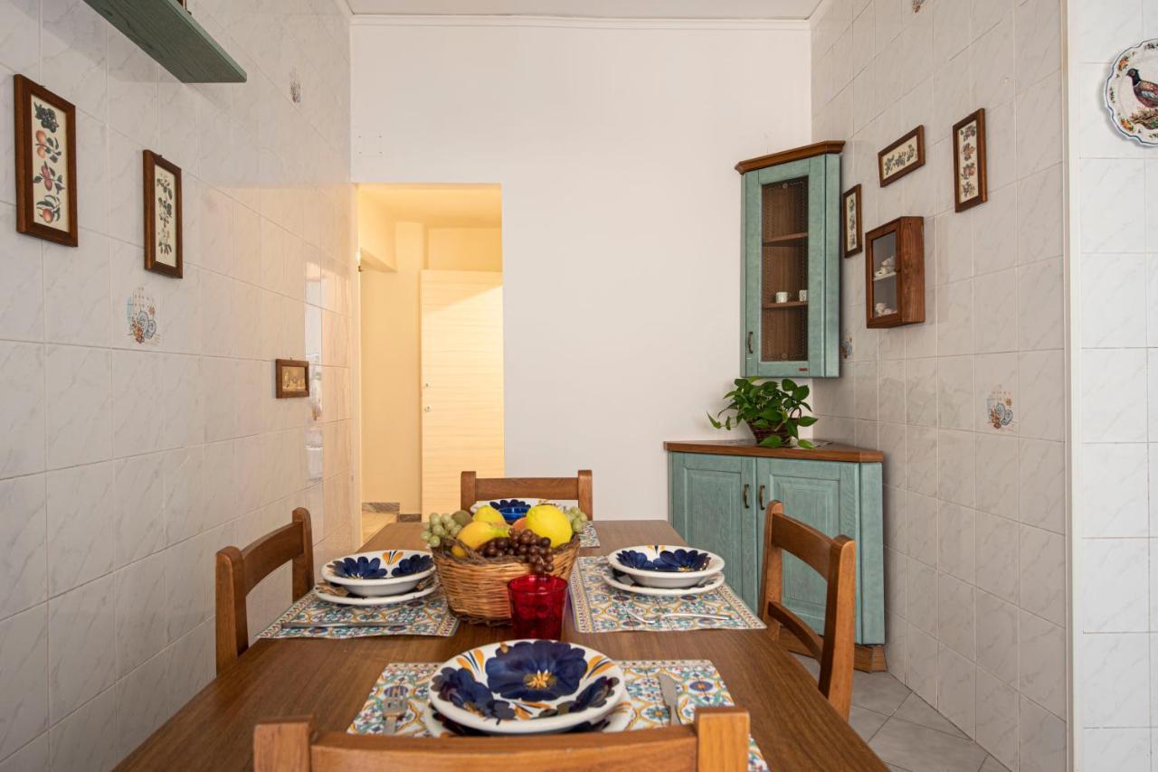 Vomero Cilea House With Balcony Neapel Exterior foto