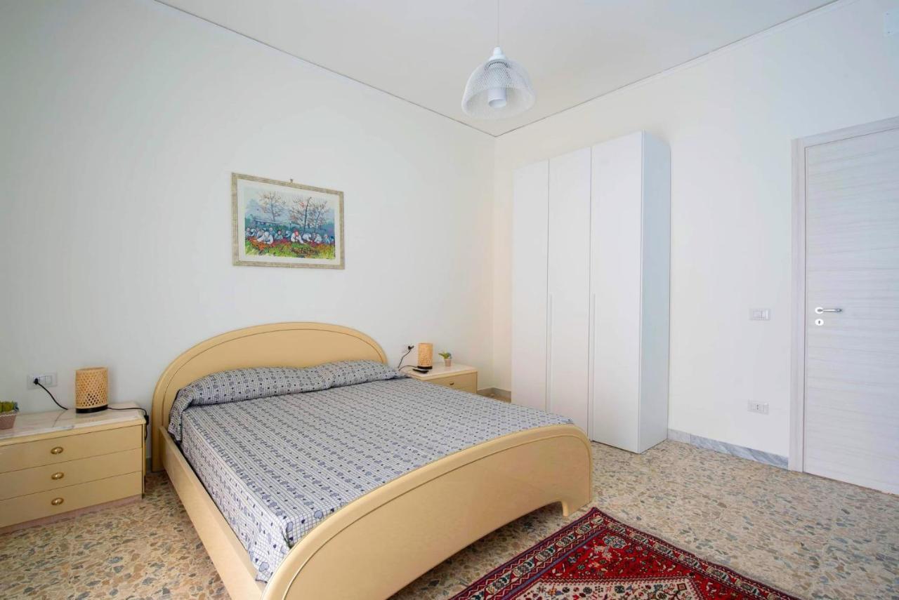 Vomero Cilea House With Balcony Neapel Exterior foto