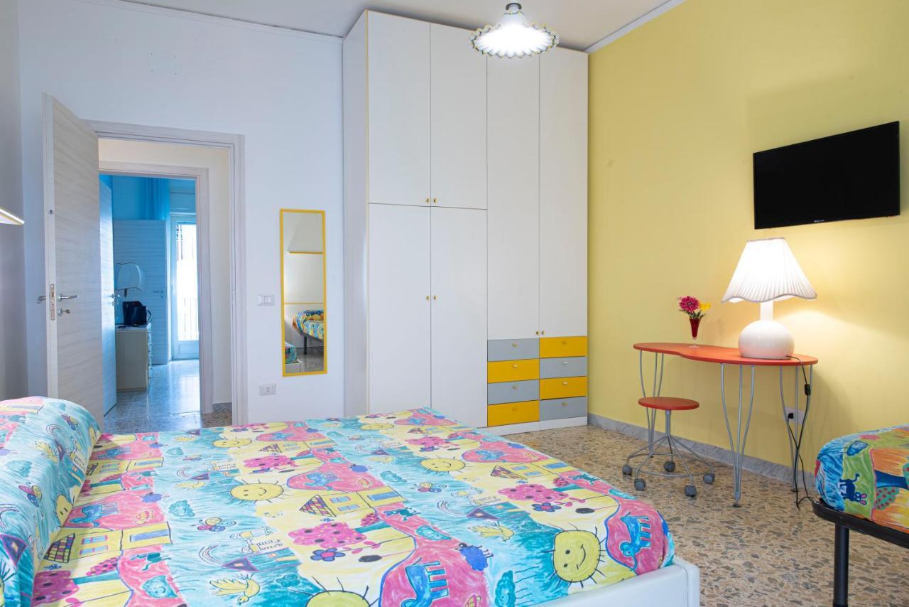 Vomero Cilea House With Balcony Neapel Exterior foto